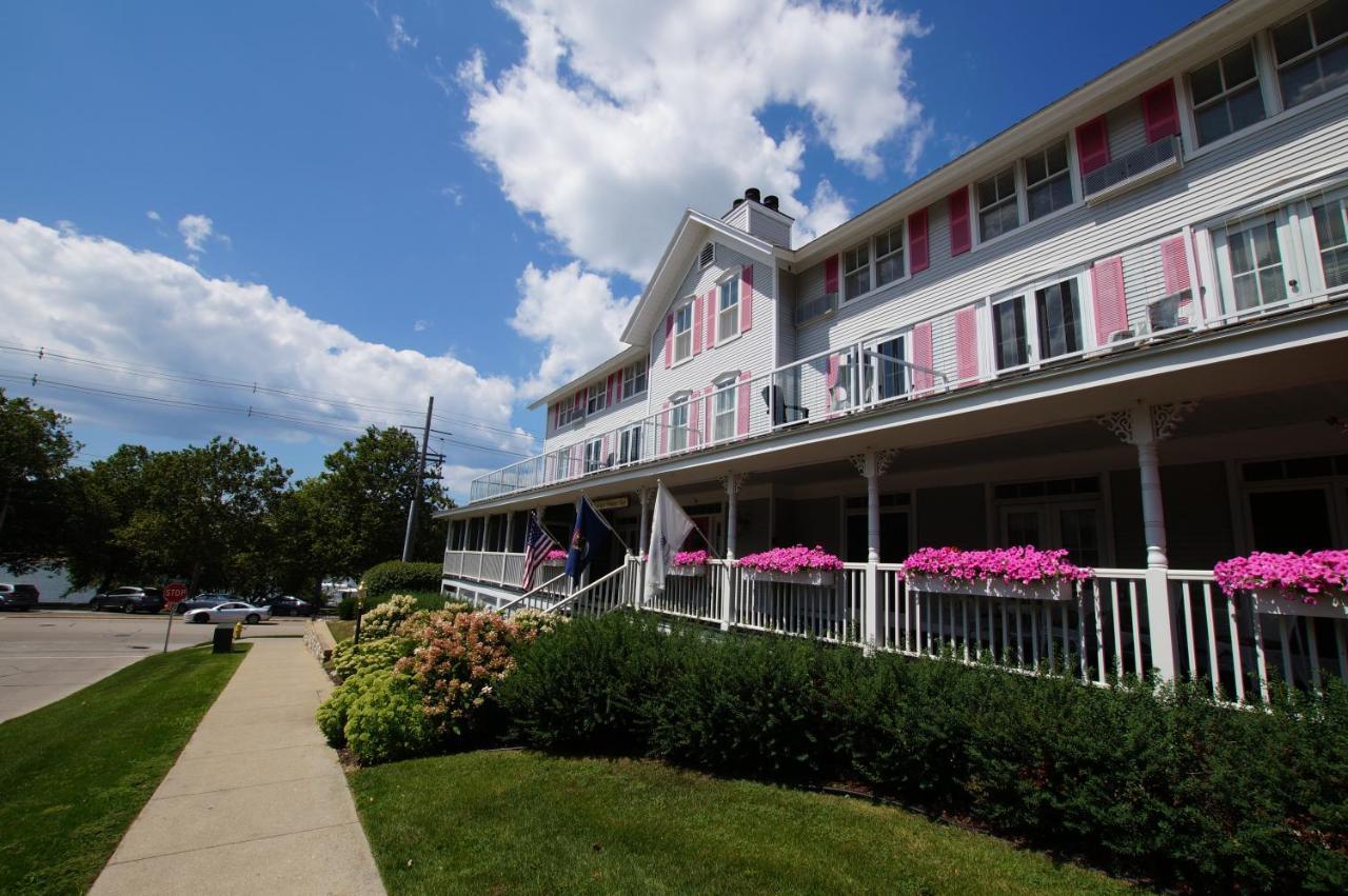 Harbor House Bed & Breakfast Grand Haven